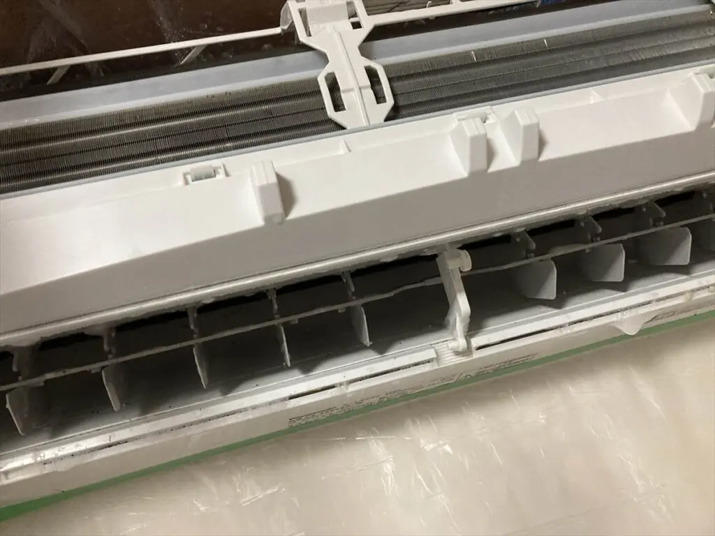 エアコンのカビ取り洗浄を自力で行う